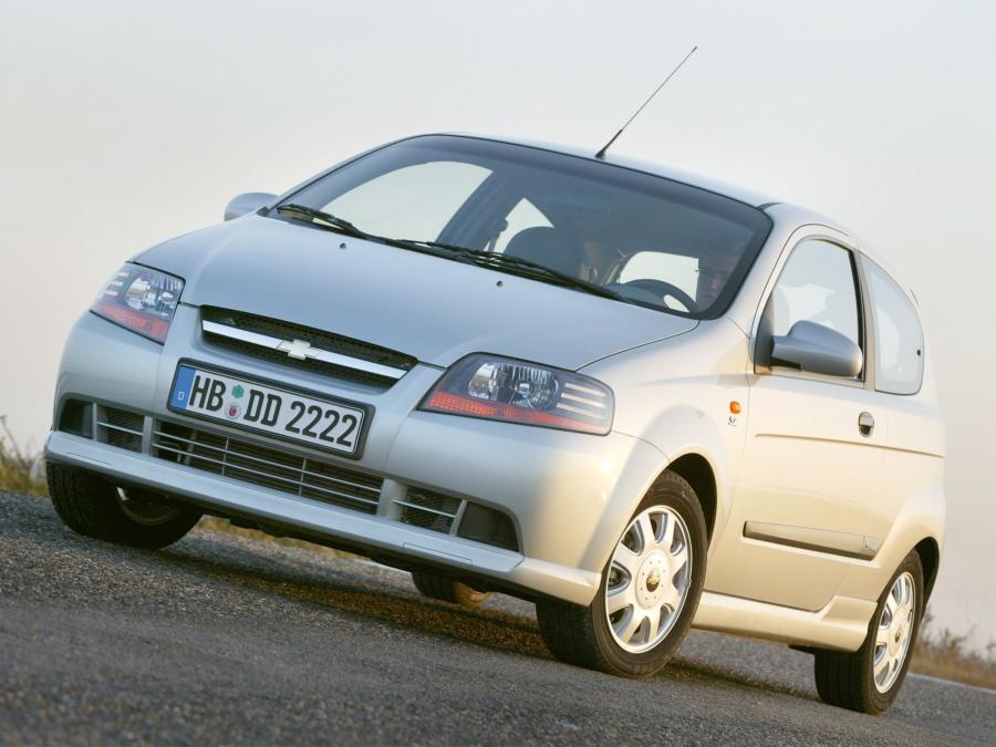  Chevrolet Kalos 3-Door 2003 года  (фото 8 из 21)
